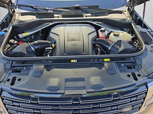Certified 2024 Land Rover Range Rover SE AWD/4WD image 29