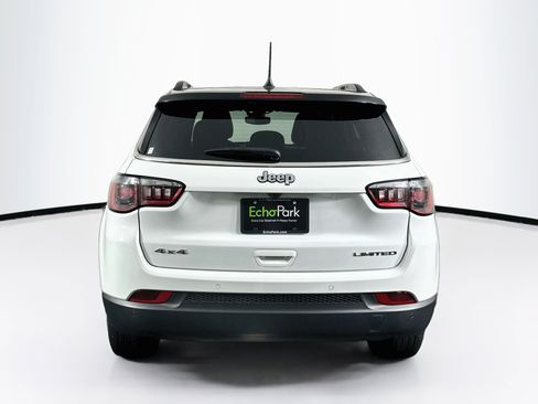 Used 2025 Jeep Compass Limited AWD/4WD image 7