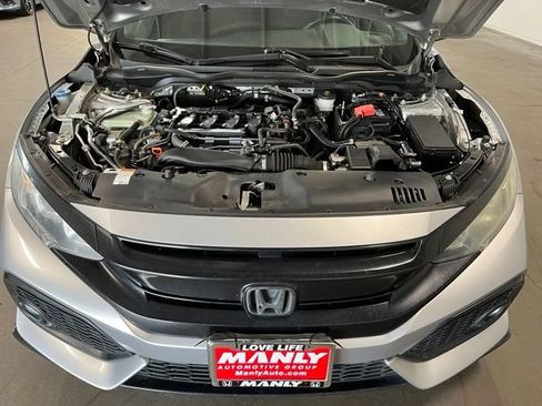 Used 2018 Honda Civic Sport image 9