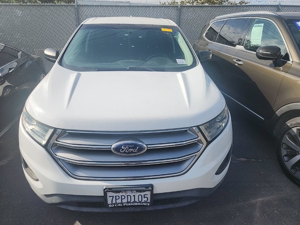 Used 2015 Ford Edge SE FWD image 2