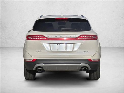 Used 2018 Lincoln MKC Reserve image 6