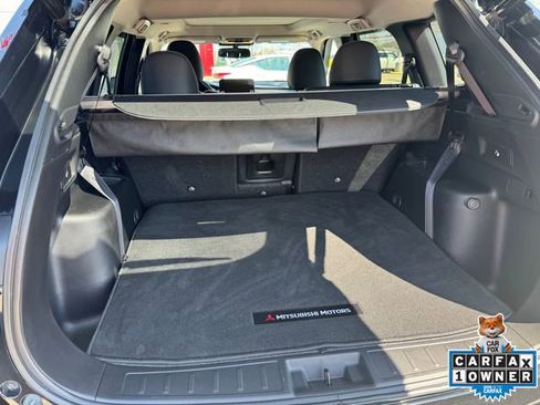 Used 2024 Mitsubishi Outlander SE image 6