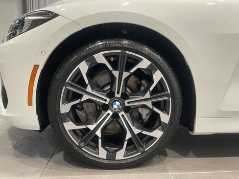 Used 2025 BMW 430i xDrive Coupe w/ Premium Package image 7