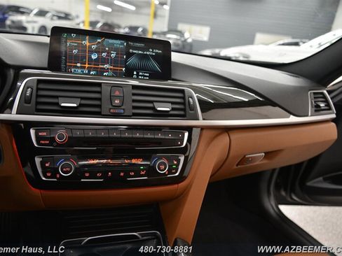 Used 2016 BMW 328i Sedan w/ Premium Package image 30