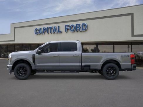 New 2026 Ford F350 Lariat w/ Black Appearance Package AWD/4WD image 3