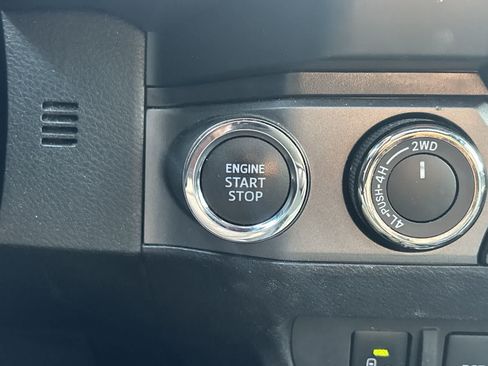 Used 2021 Toyota Tacoma TRD Sport w/ TRD Premium Sport Package AWD/4WD image 13