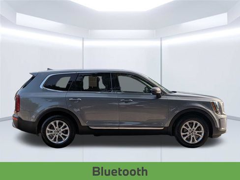 Used 2020 Kia Telluride LX AWD/4WD image 8