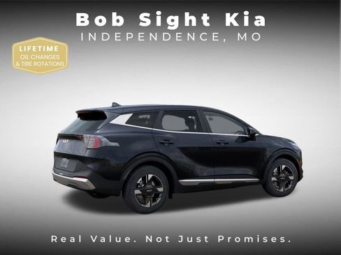 New 2026 Kia Sportage LX image 6
