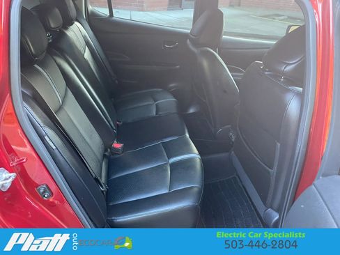 Used 2020 Nissan Leaf SL Plus FWD image 46