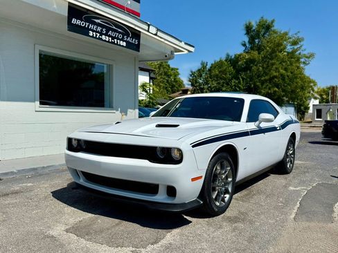 Used 2017 Dodge Challenger GT w/ Driver Convenience Group image 3