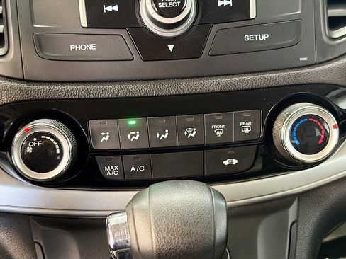 Used 2016 Honda CR-V SE image 16