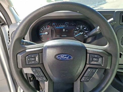 Used 2024 Ford E-450 and Econoline 450 Super Duty w/ Driver's Safety Package image 17