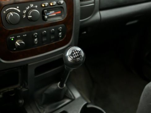 Used 2003 Dodge Ram 3500 Truck ST image 28