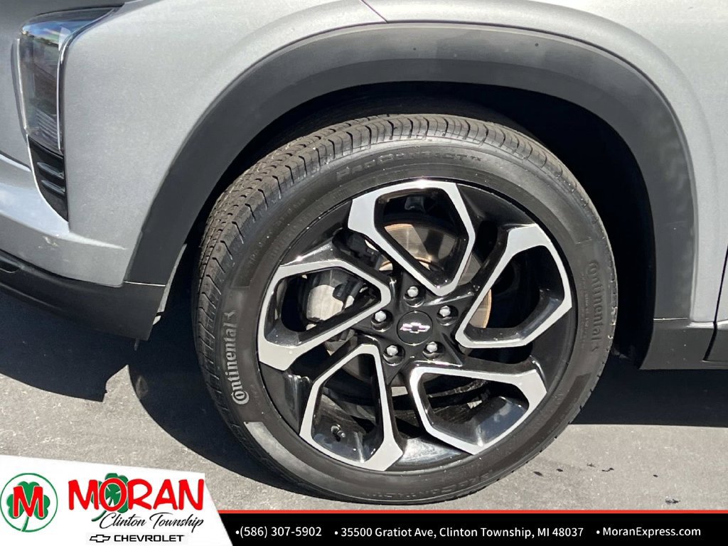 Certified 2024 Chevrolet Trax RS w/ Driver Confidence Package FWD image 10