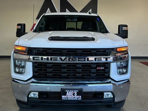Used 2020 Chevrolet Silverado 2500 LT w/ All Star Edition AWD/4WD image 3