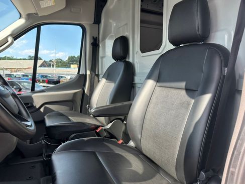 Used 2025 Ford Transit 250 148 Medium Roof w/ Load Area Protection Package RWD image 13