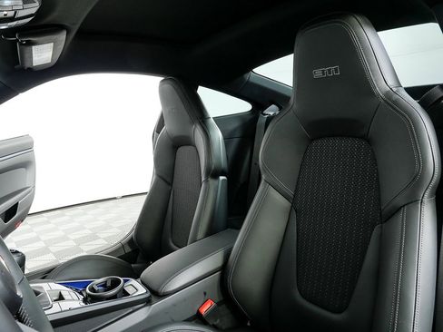 Used 2023 Porsche 911 Carrera T image 5