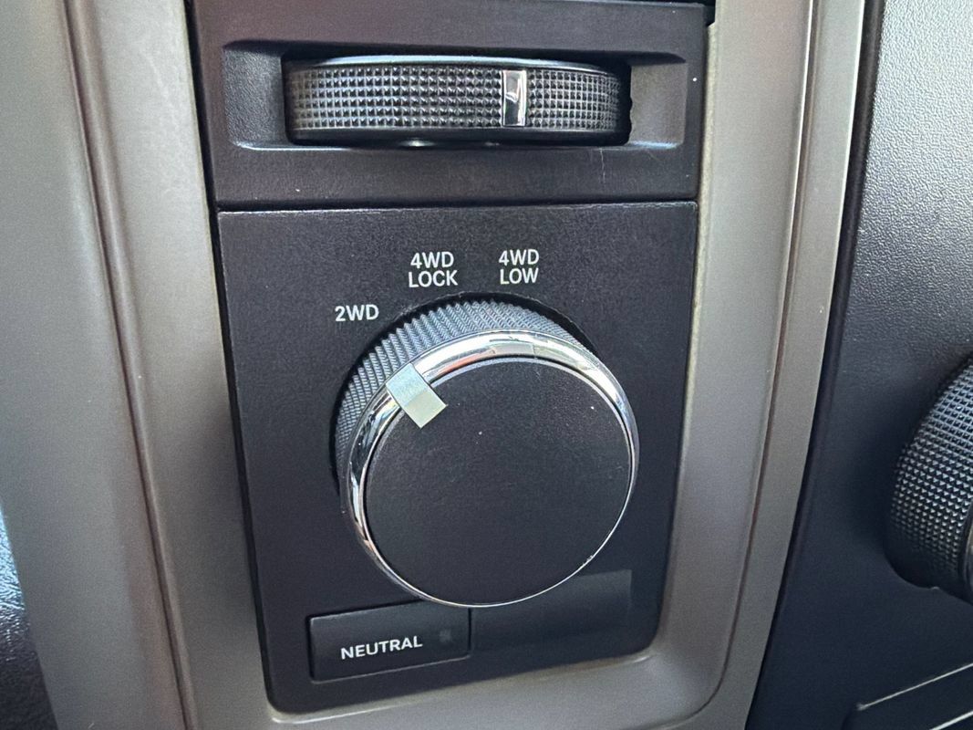 Used 2011 RAM 1500 ST w/ ST Popular Equipment Group AWD/4WD image 10