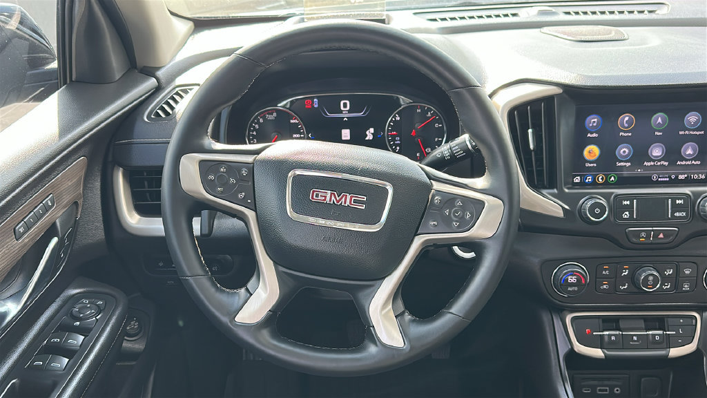 Used 2024 GMC Terrain Denali w/ Black Diamond Edition AWD/4WD image 25