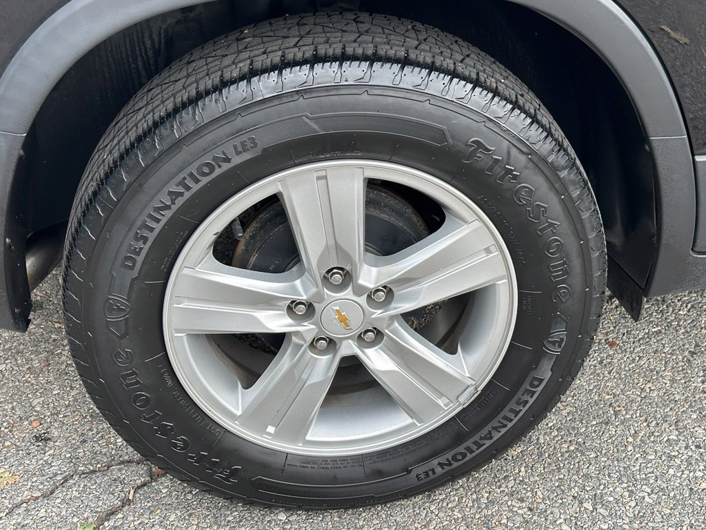 Used 2020 Chevrolet Trax LT w/ LT Convenience Package FWD image 9