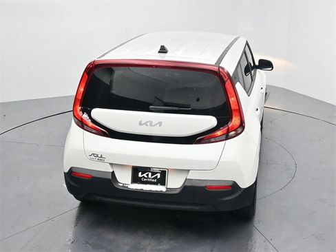 Certified 2022 Kia Soul LX w/ Technology Package image 45