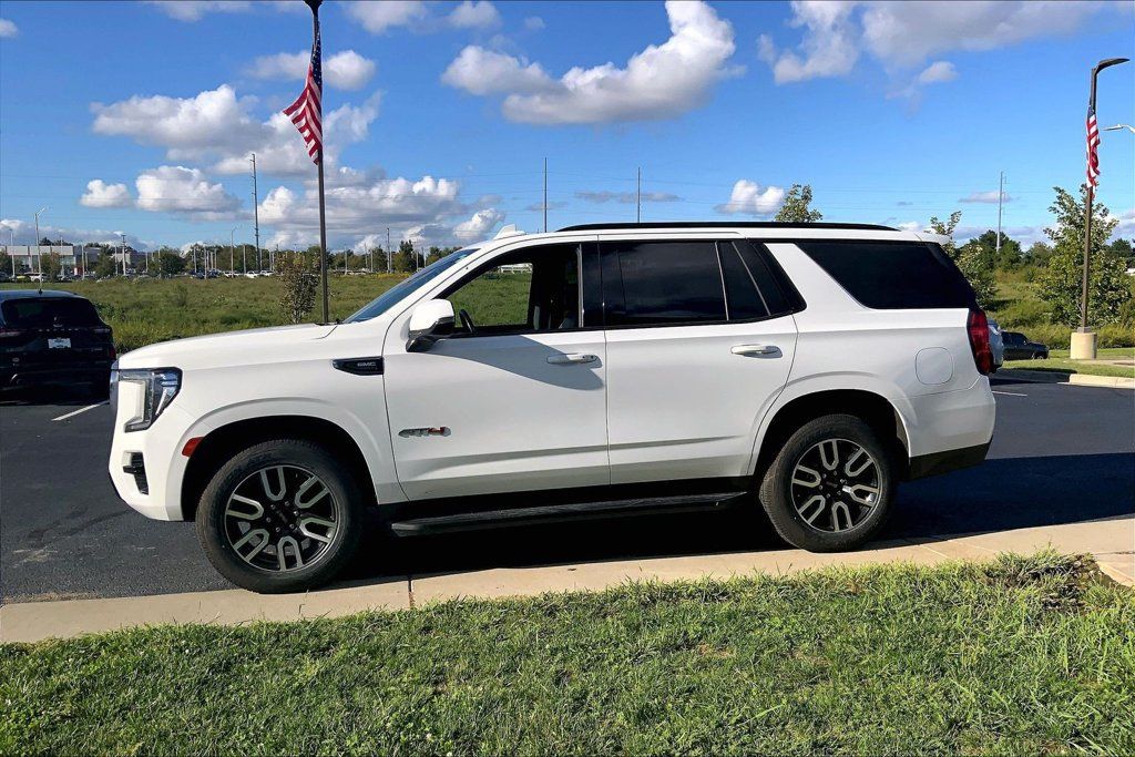 Used 2021 GMC Yukon AT4 w/ Rear Media and Nav Package AWD/4WD image 12