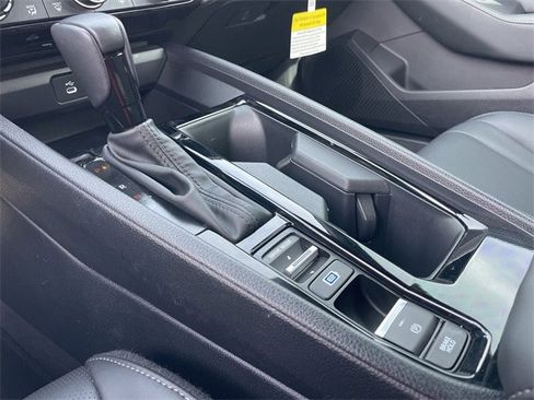 Certified 2025 Honda Accord Sport image 36