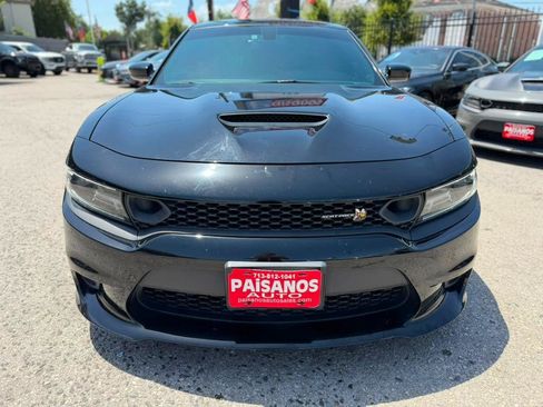 Used 2019 Dodge Charger Scat Pack w/ Dynamics Package RWD image 4