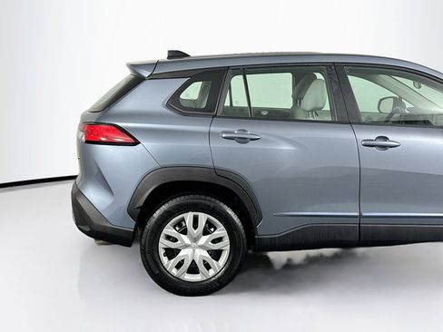 Used 2024 Toyota Corolla Cross L image 40
