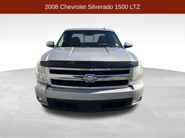 Used 2008 Chevrolet Silverado 1500 LTZ w/ Sun And Navigation Package RWD image 2