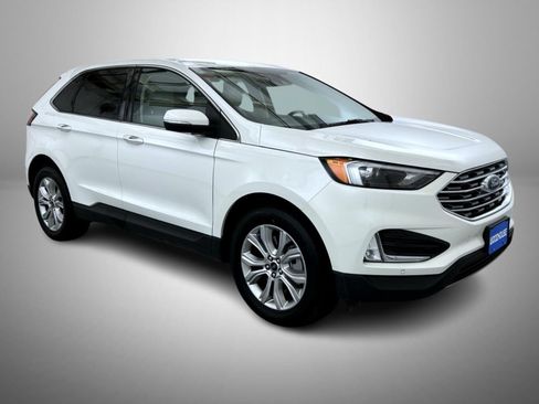 Used 2024 Ford Edge Titanium AWD/4WD image 3