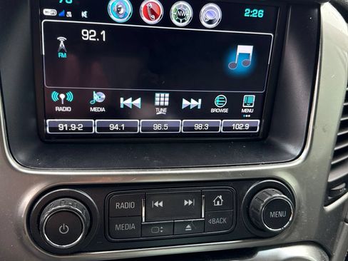 Used 2019 Chevrolet Suburban LT AWD/4WD image 14