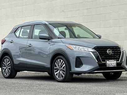 Used 2021 Nissan Kicks SV