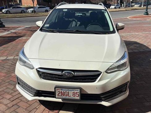 Used 2020 Subaru Impreza 2.0i Limited image 2