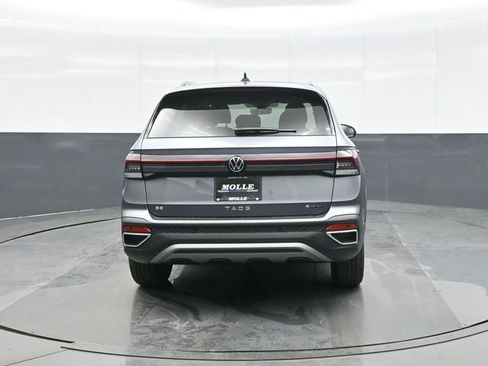 New 2026 Volkswagen Taos SE AWD/4WD image 6