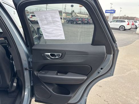 Certified 2023 Volvo XC60 B5 Plus w/ Climate Package AWD/4WD image 42