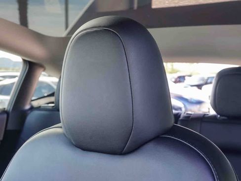 Used 2025 Tesla Model Y Long Range image 26