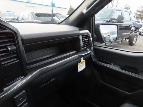 New 2026 Ford F150 STX image 11