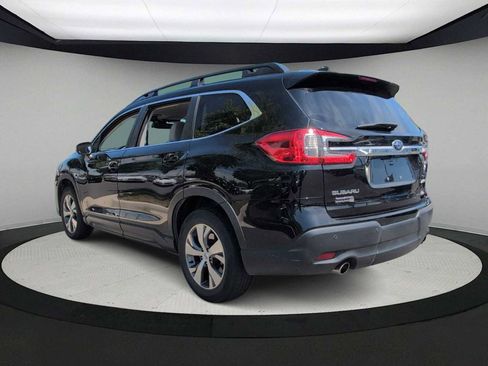 Certified 2023 Subaru Ascent Premium w/ Convenience Package AWD/4WD image 6