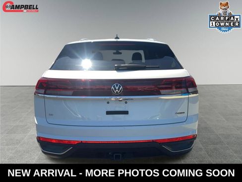 Used 2025 Volkswagen Atlas Cross Sport SE AWD/4WD image 4