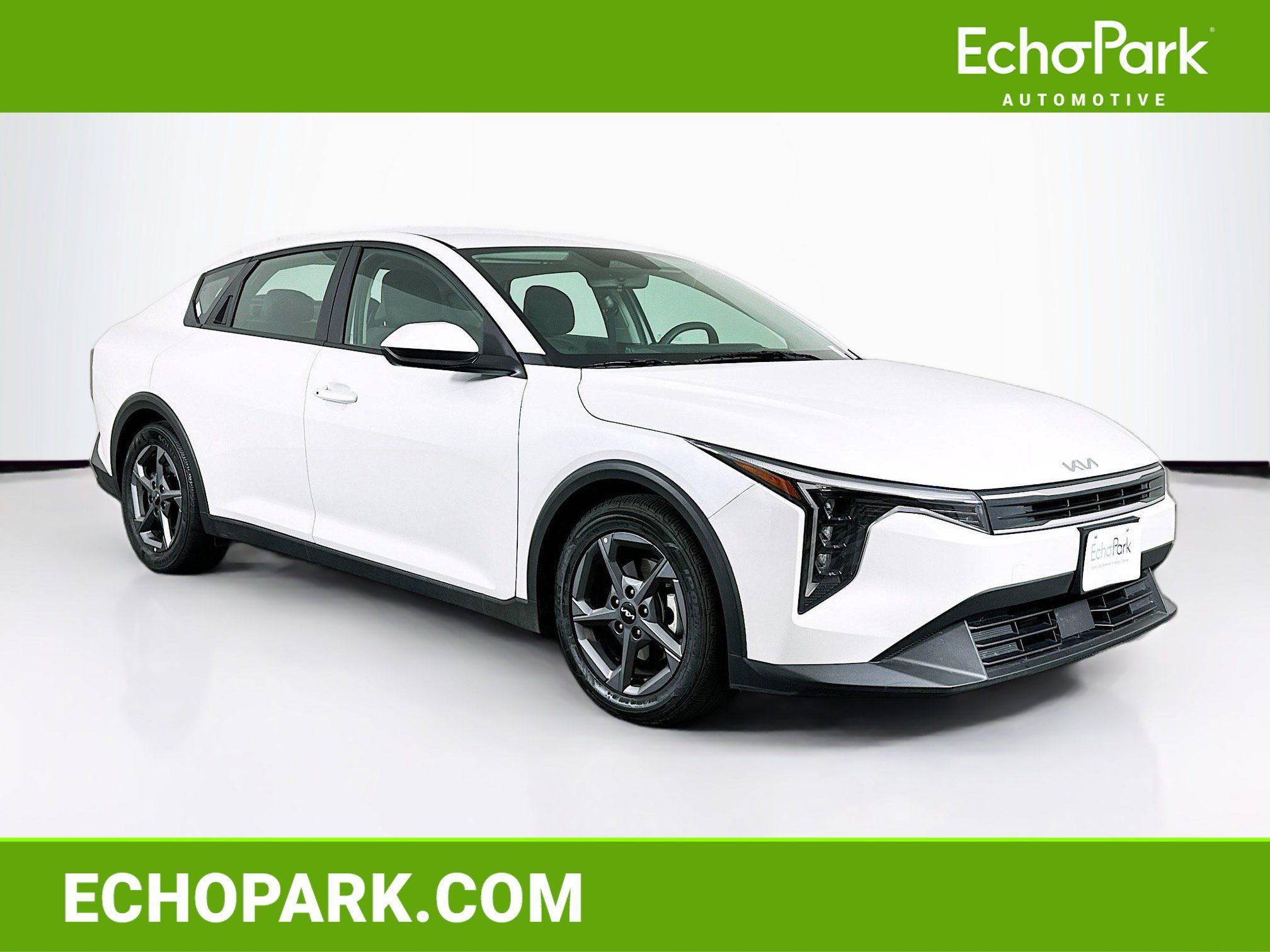 Used 2025 Kia K4 FWD image 1