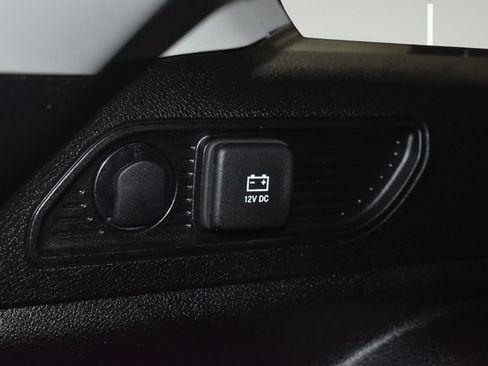 Used 2023 Jeep Grand Cherokee Laredo AWD/4WD image 11
