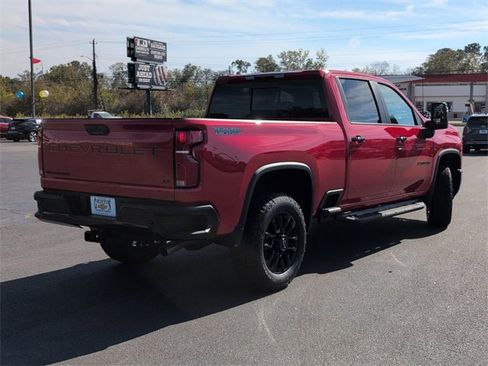 New 2026 Chevrolet Silverado 2500 LT image 4