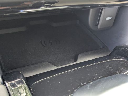 Used 2023 Land Rover Discovery Sport S AWD/4WD image 30