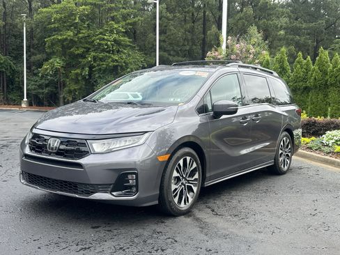 Used 2026 Honda Odyssey Elite image 8