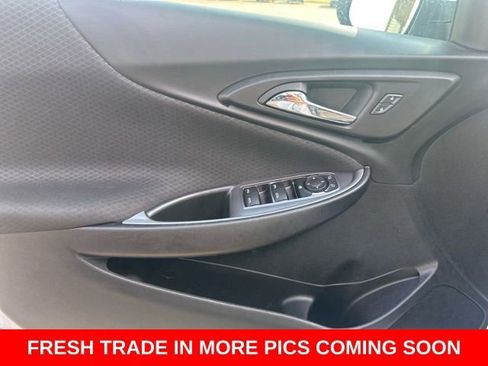 Used 2022 Chevrolet Malibu LT image 29