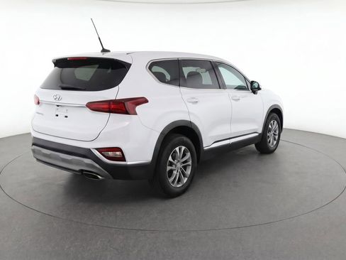 Used 2019 Hyundai Santa Fe SE FWD image 4