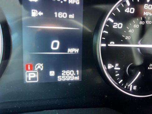Used 2025 Subaru Outback Premium AWD/4WD image 24