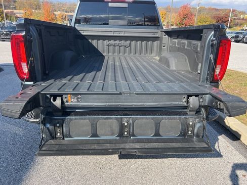 Used 2020 GMC Sierra 2500 AT4 w/ AT4 Premium Package image 26