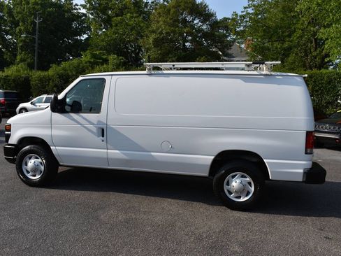 Used 2014 Ford E-350 and Econoline 350 Super Duty RWD image 39